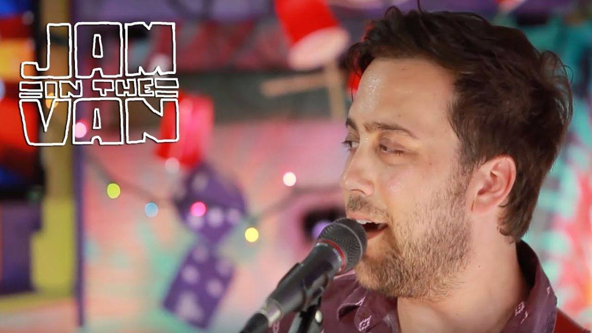 RADIO SKIES - "Do You Feel the Difference" (Live at JITV HQ in Los Angeles, CA 2016) #JAMINTHEVAN
