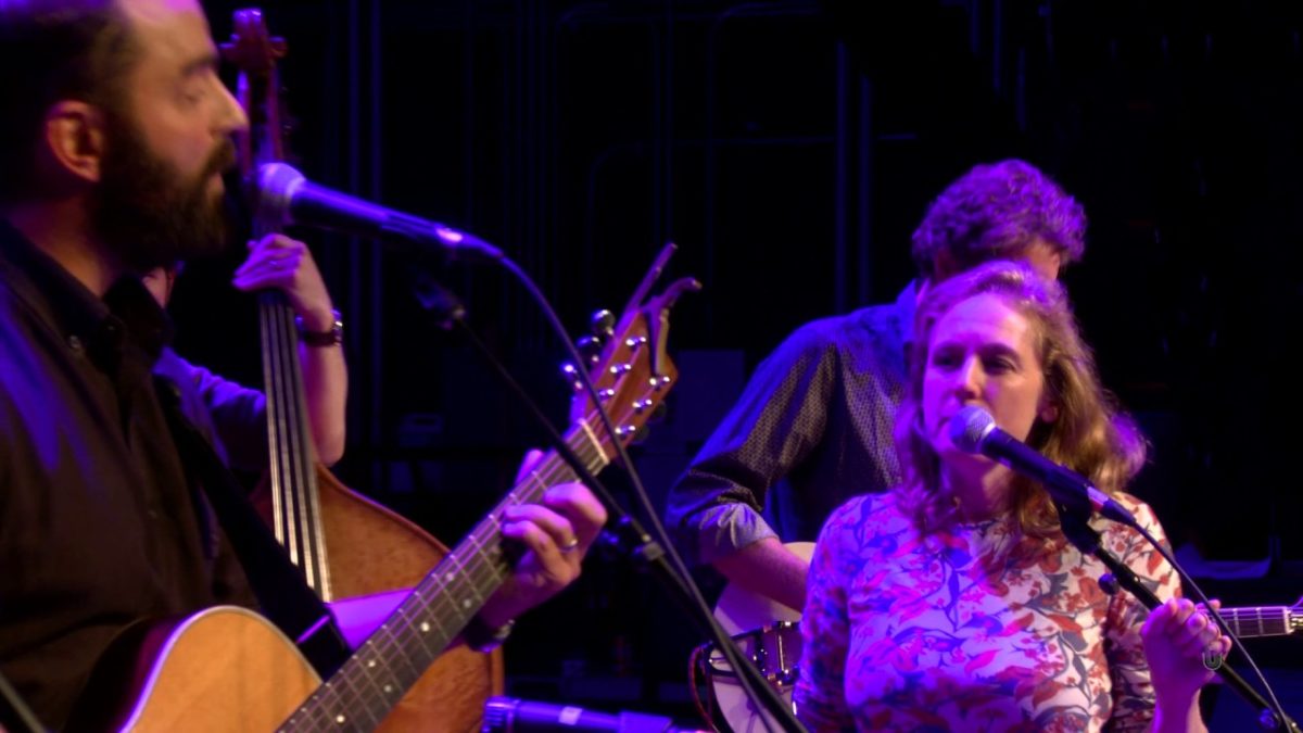 eTown Finale with Drew Holcomb & Tift Merritt - Hungry Heart (eTown webisode #1220)