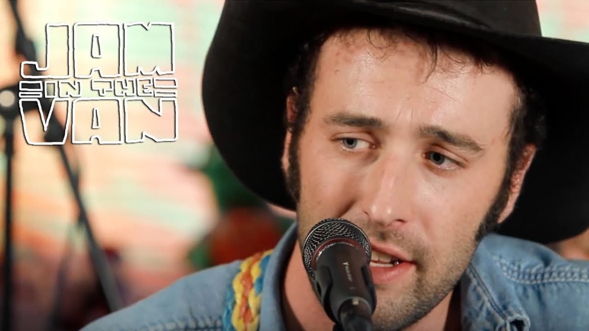 LUKE BELL - "Blue Freightliner" (Live at Base Camp in Coachella Valley, CA 2016) #JAMINTHEVAN