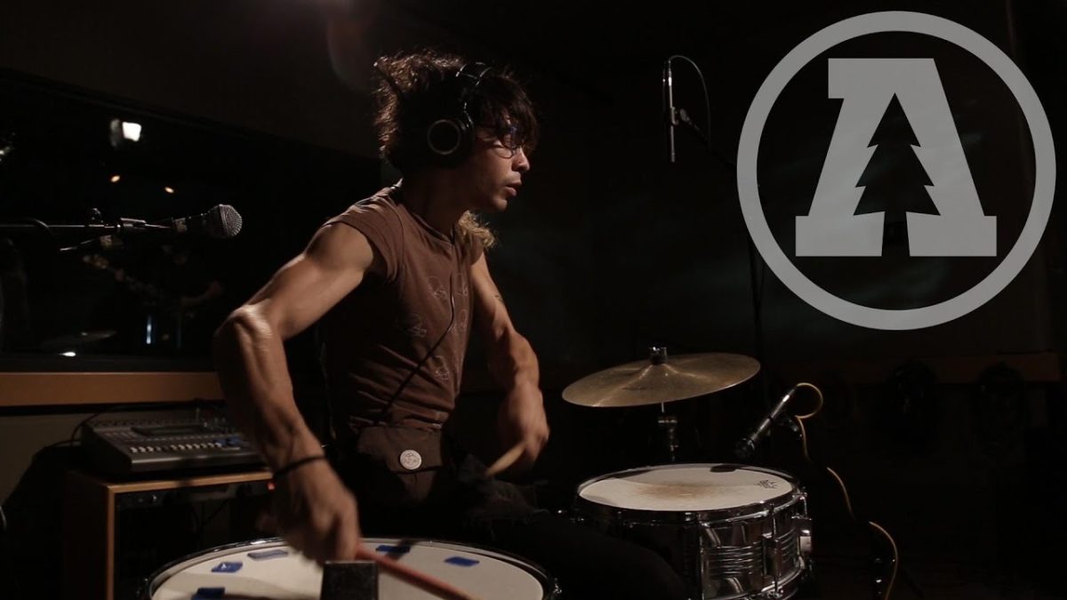 Gabby's World - A Hug Too Long - Audiotree Live (6 of 7)
