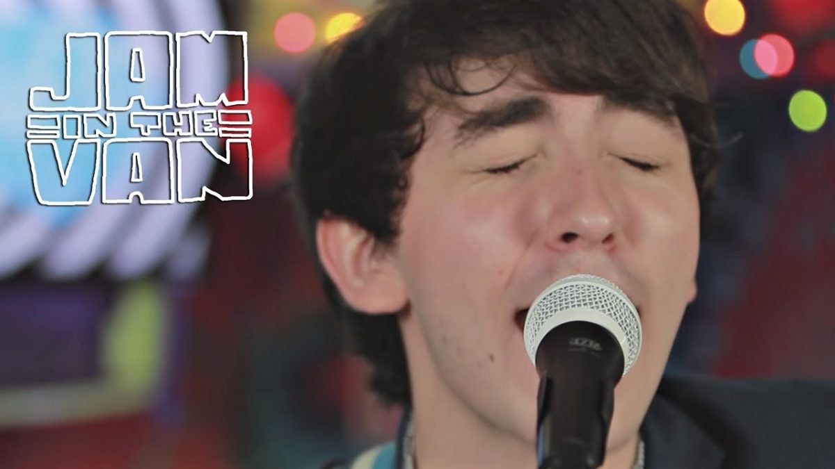 DYLAN GARDNER - "Let's Get Started" (Live at JITV HQ in Los Angeles, CA) #JAMINTHEVAN