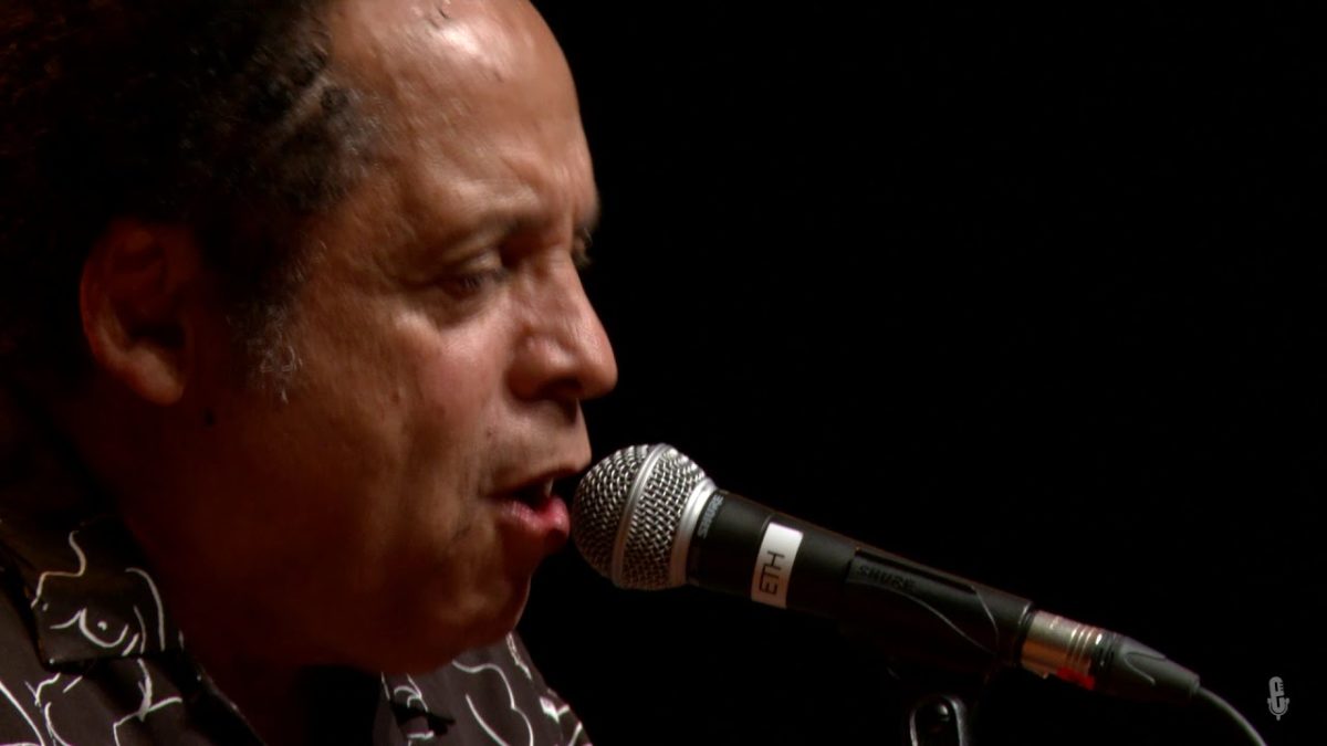 Garland Jeffreys - Schoolyard Blues (eTown webisode #1324)