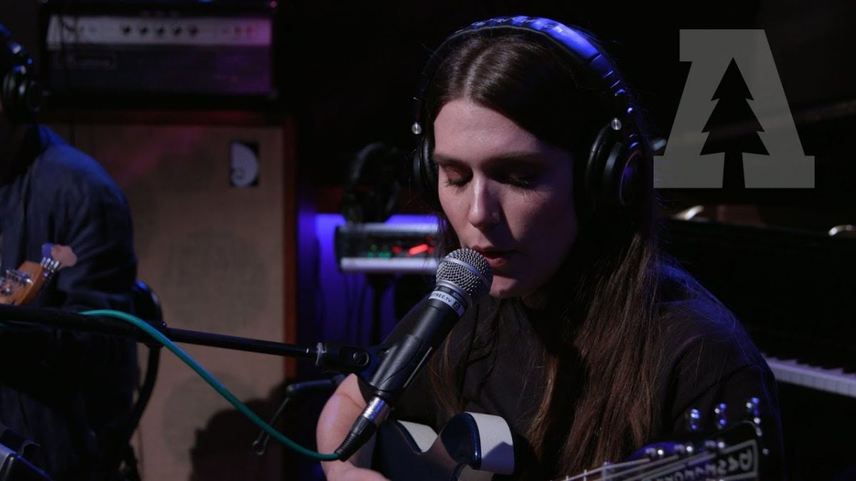 Gia Margaret - Birthday | Audiotree Live