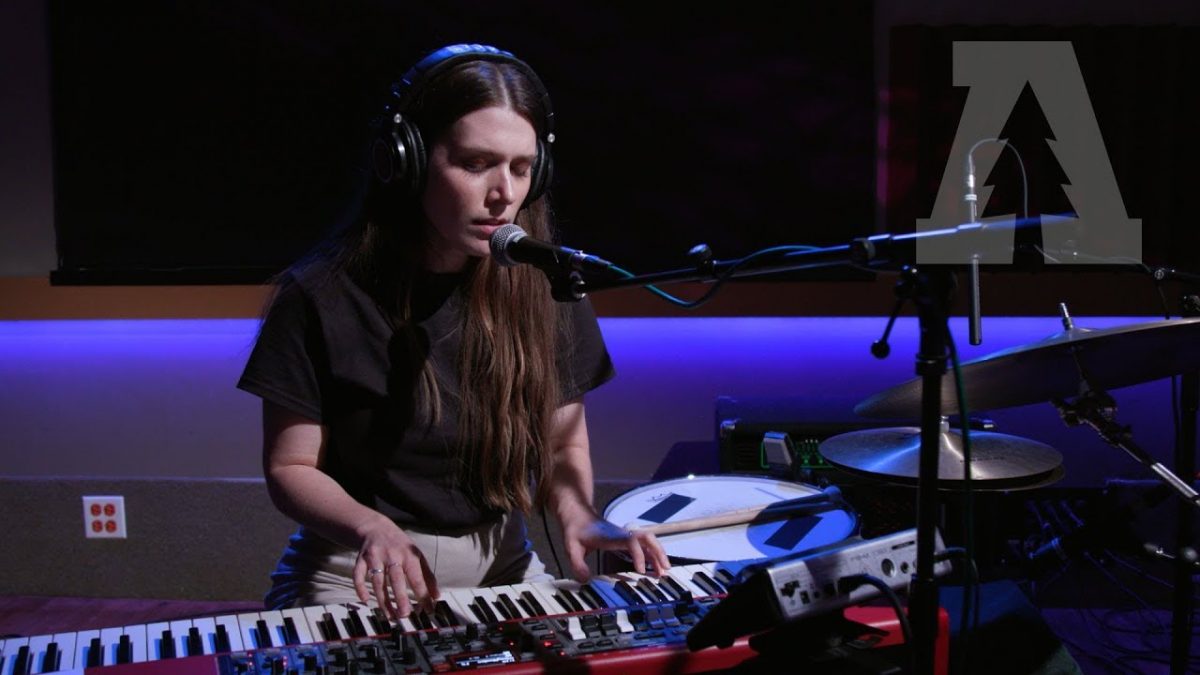 Gia Margaret - Solid Heart | Audiotree Live