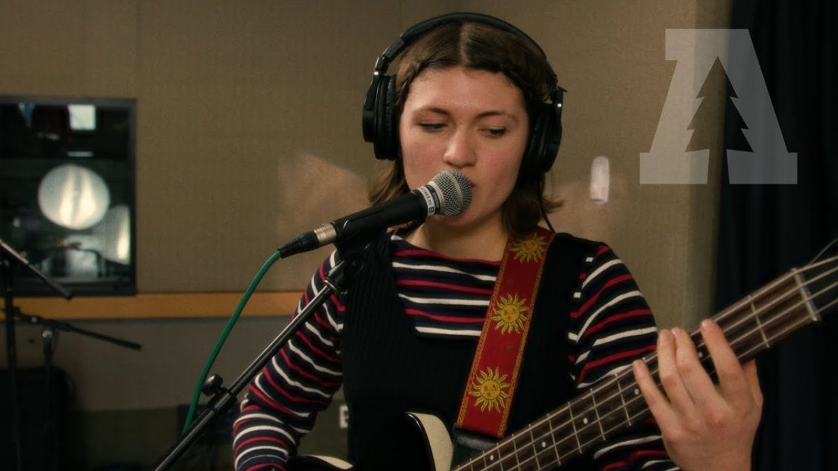 Girl Ray - Stupid Things | Audiotree Live