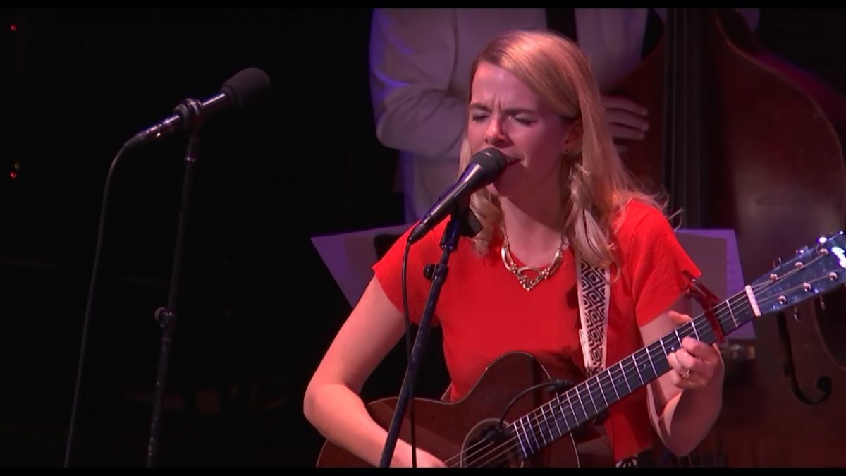Glowing Heart - Aoife O'Donovan - 12/10/2016