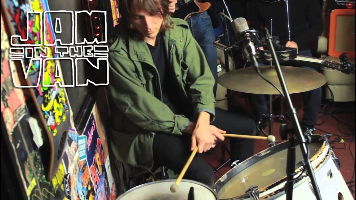 GOLD STAR - "Get Down My Devil" (Live in Malibu, CA) #JAMINTHEVAN