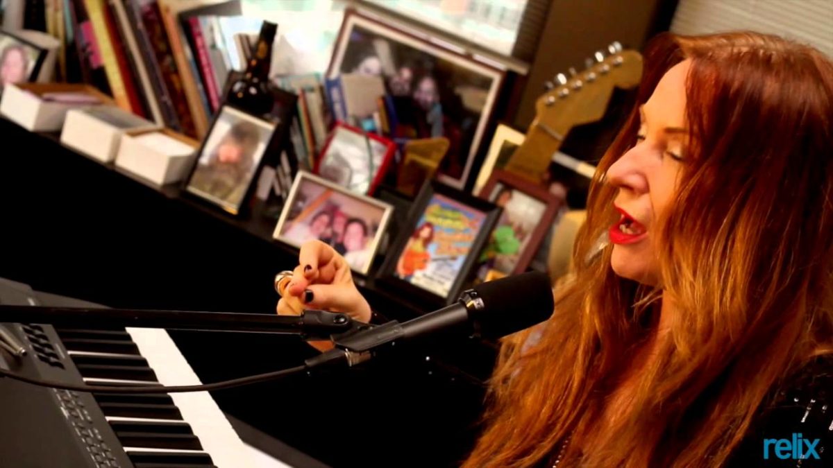 Harry Shearer & Judith Owen "Big Bottom"
