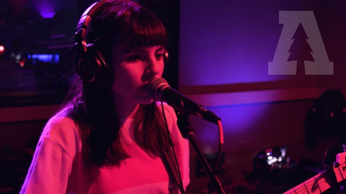 Hazel English - Other Lives | Audiotree Live