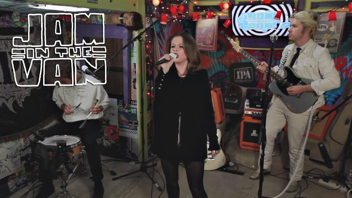THE FONTAINES - "Paul Newman" (Live at JITV HQ in Los Angeles, CA) #JAMINTHEVAN