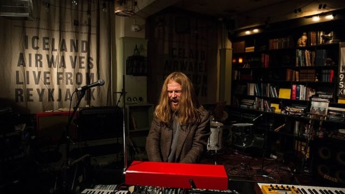 Hermigervill - Two Lovers Team (Live on KEXP)