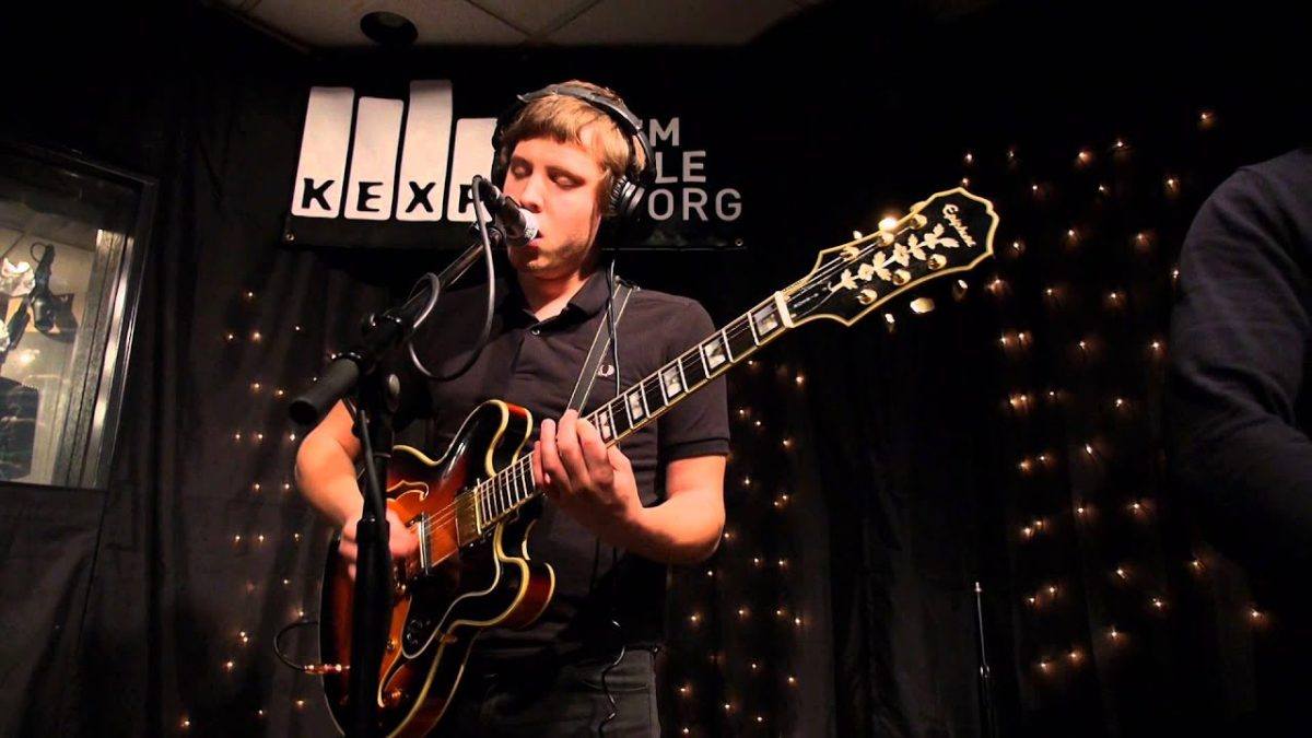Holograms - Flesh & Bone (Live on KEXP)
