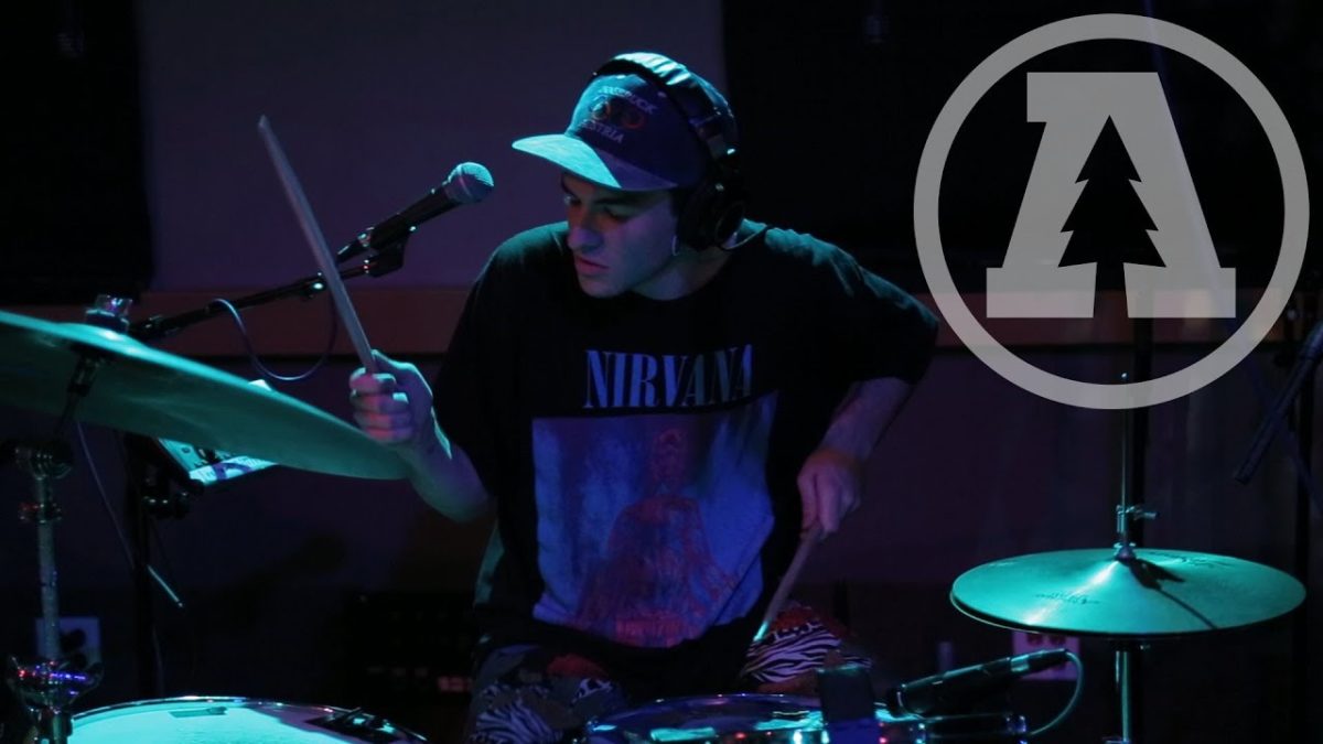 Hoops - 4 U Pt.  2 - Audiotree Live (4 of 5)