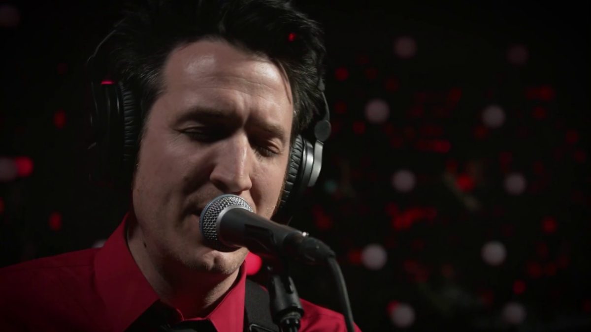 Hotels - Linnette (Live on KEXP)