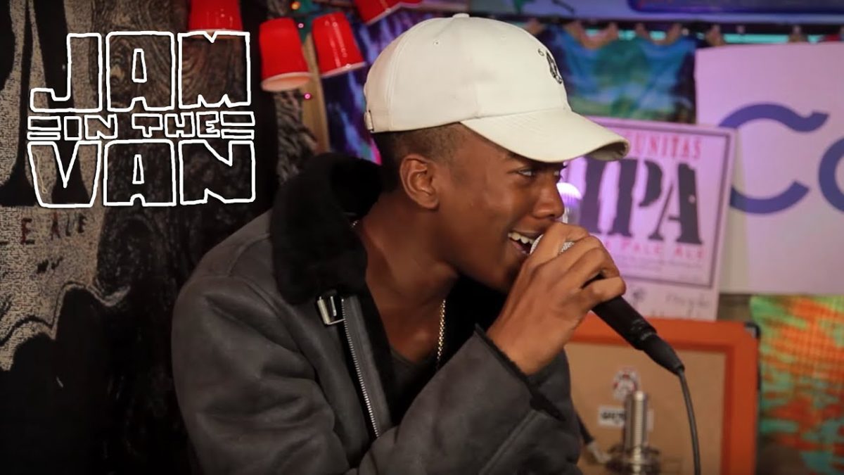LONDON RICHARDS - "Fly" (Live from Casper Show Room, Los Angeles, CA 2015 ) #JAMINTHEVAN