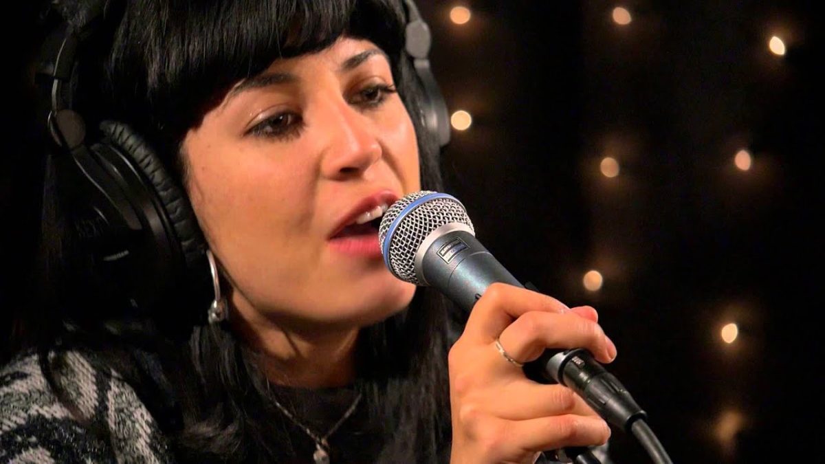 Jessica Hernandez & The Deltas - Dead Brains (Live on KEXP)