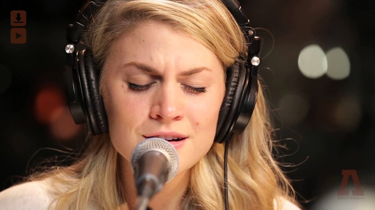 Jillian Edwards - I Was Home - Audiotree Live