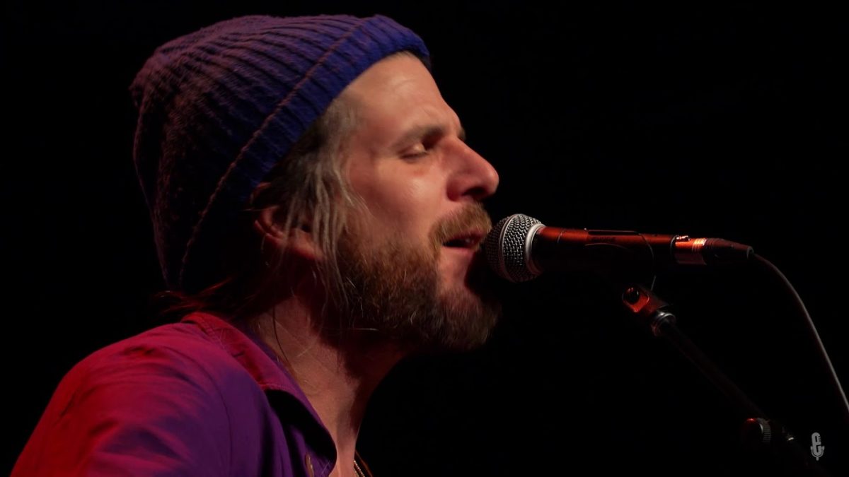 Jonathan Wilson - Over the Midnight (Live on eTown)