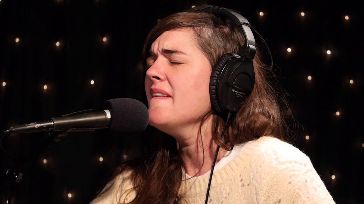 Julianna Barwick - Look Into Your Own Mind (Live on KEXP)