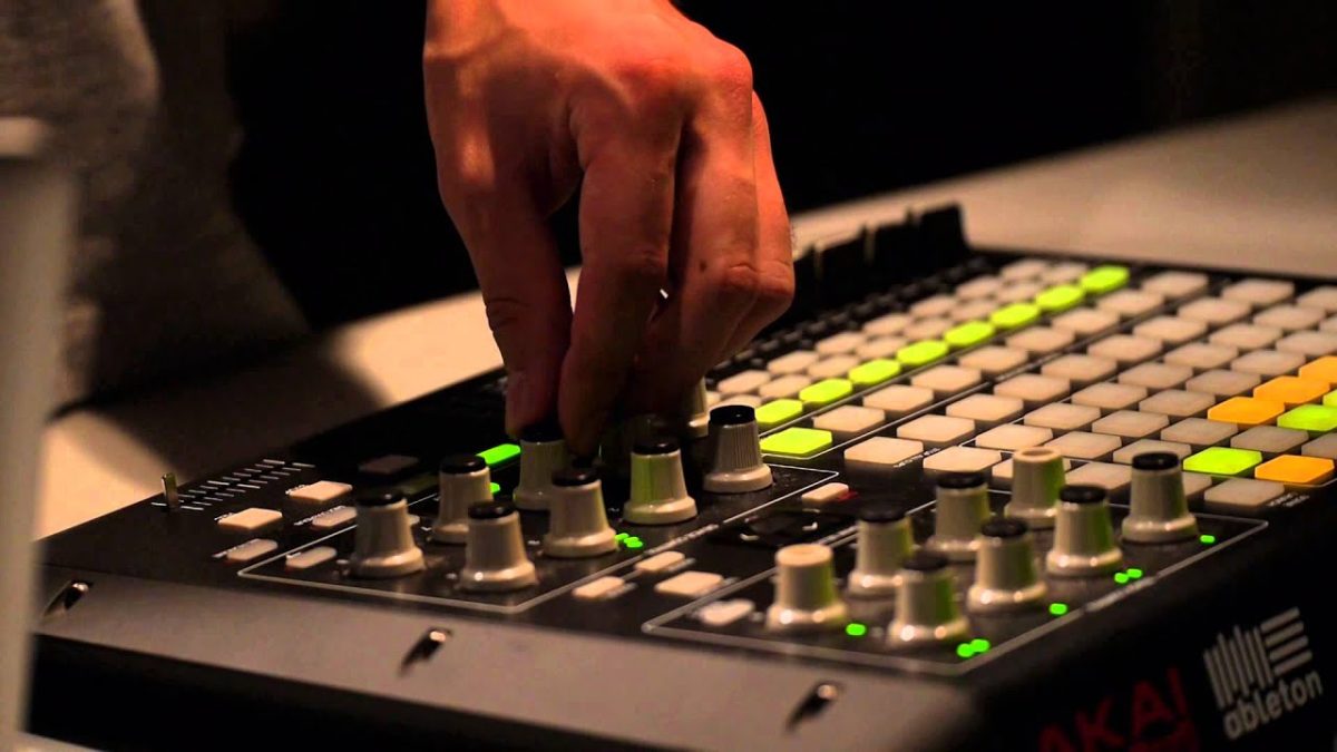 Kid Smpl - Armour  Necklace (Live on KEXP)