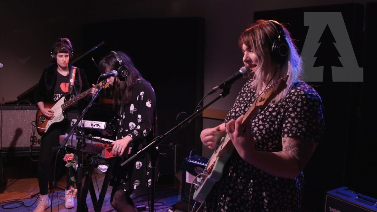 Kississippi - Greyhound - Audiotree Live (4 of 6)
