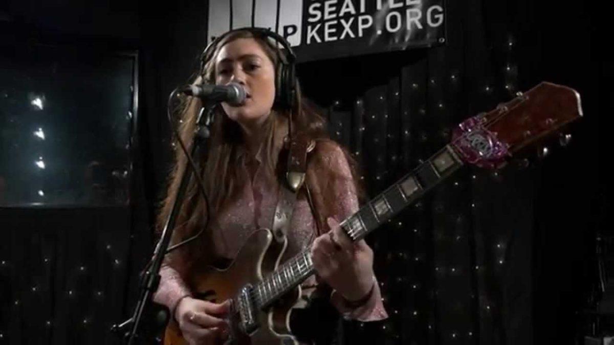 Kitty, Daisy & Lewis - Developer's Disease (Live on KEXP)