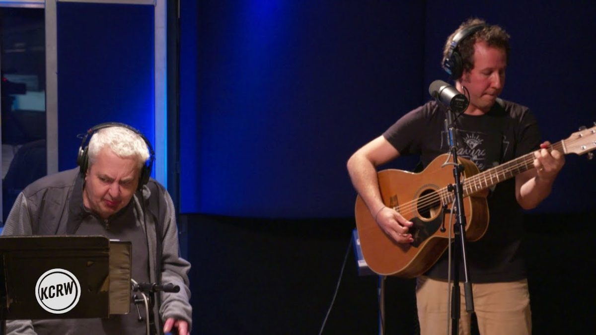 Daniel Johnston performing "Try To Love (feat. Silver Lake Chorus)" Live on KCRW