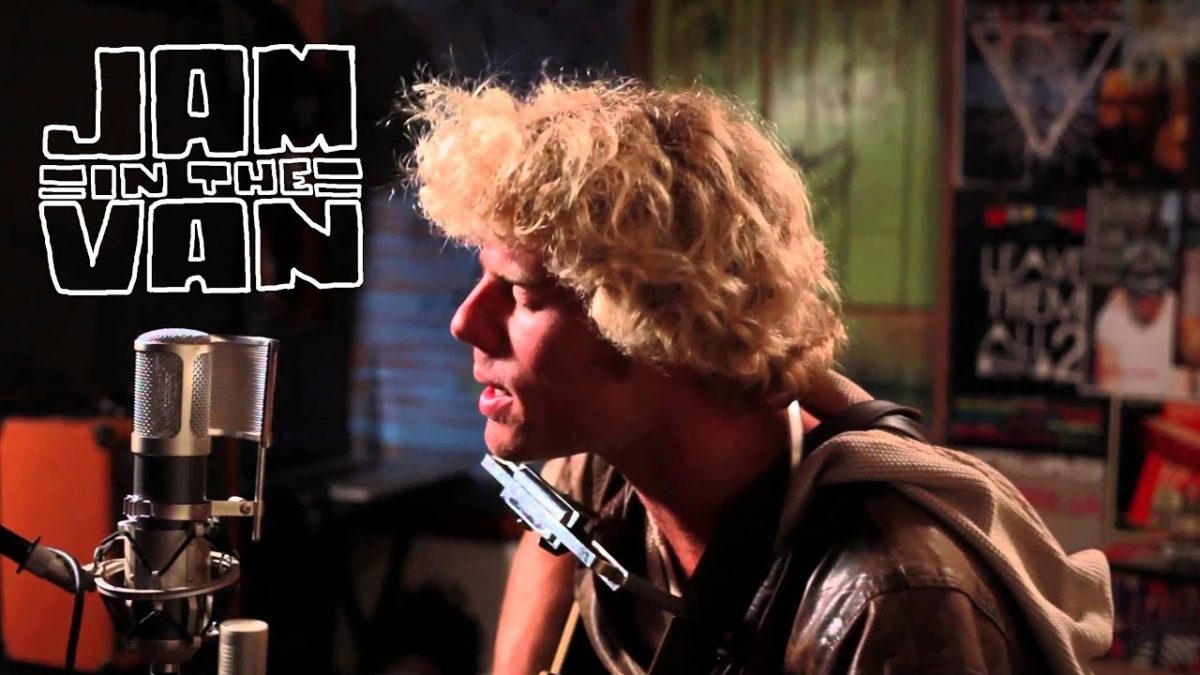 KIM CHURCHILL - "Smile As He Goes Home" (Live at Telluride Blues & Brews 2013) #JAMINTHEVAN