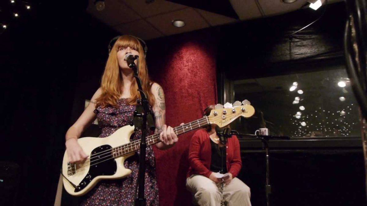 La Sera - Behind Your Eyes (Live on KEXP)