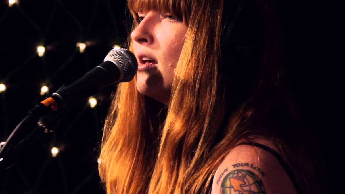 La Sera - Break My Heart (Live on KEXP)
