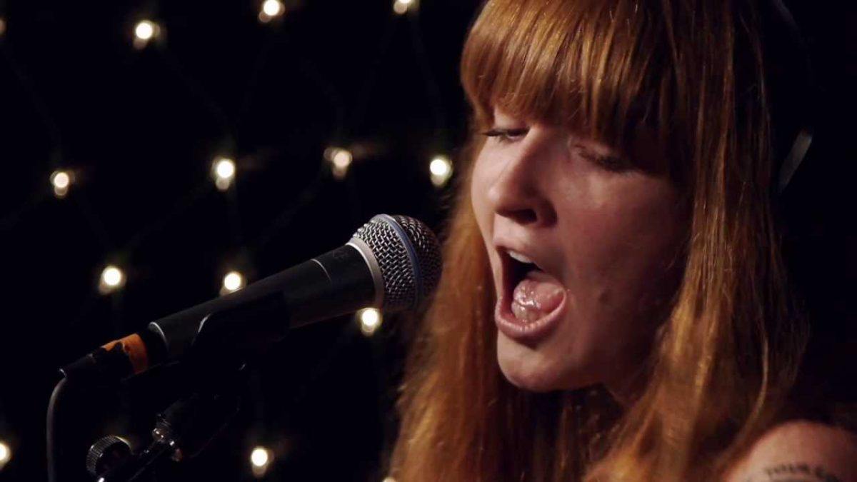 La Sera - Please Be My Third Eye (Live on KEXP)
