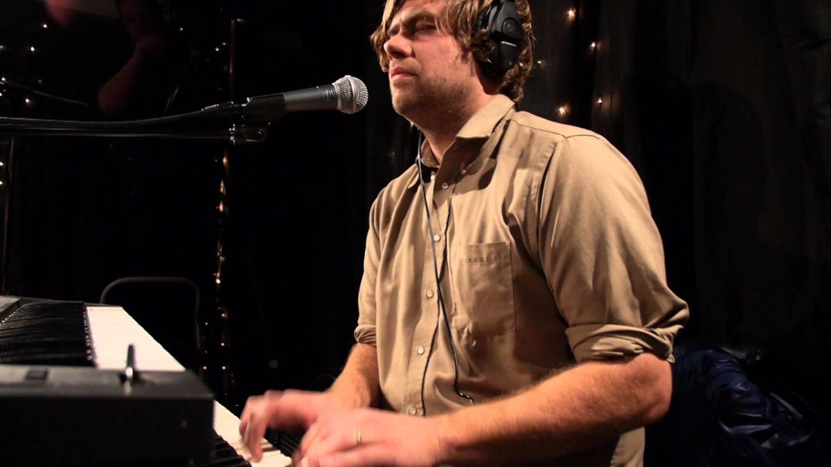 LAKE - Don't Hate Yourself (Live on KEXP)