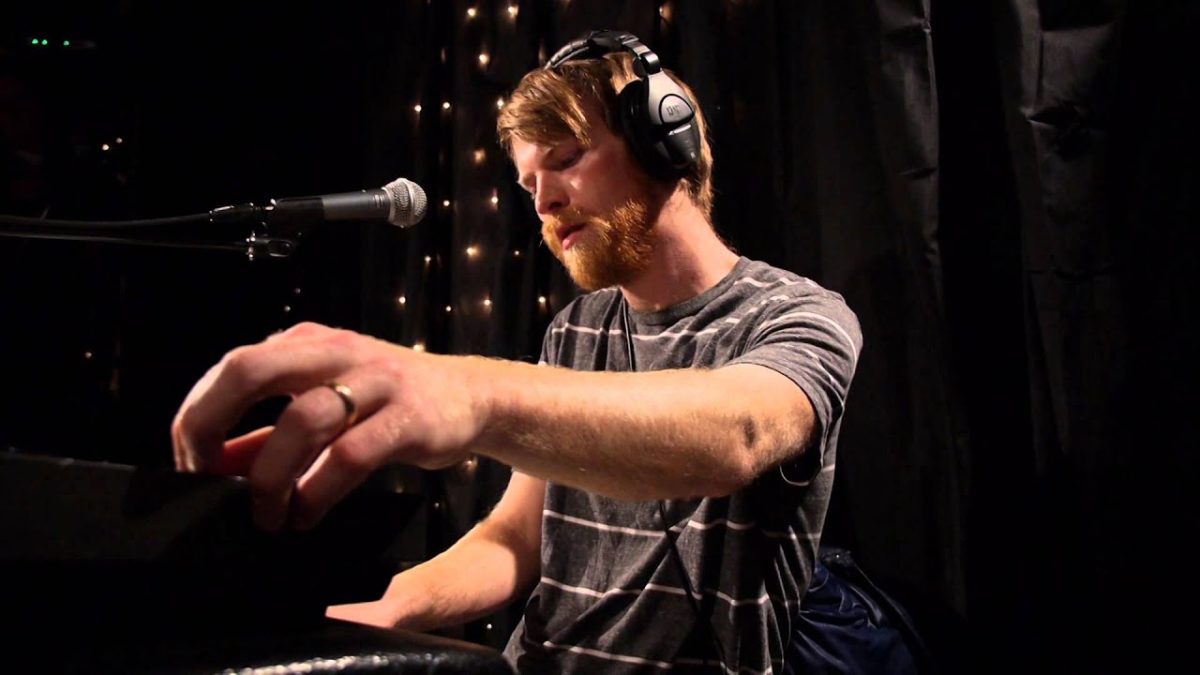 LAKE - On the Swing (Live on KEXP)