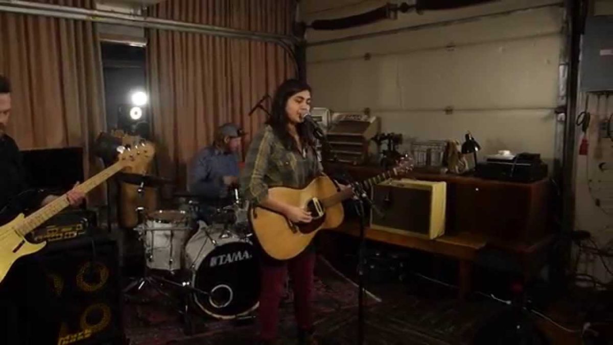 Lay Low - Helganga (Live on KEXP)