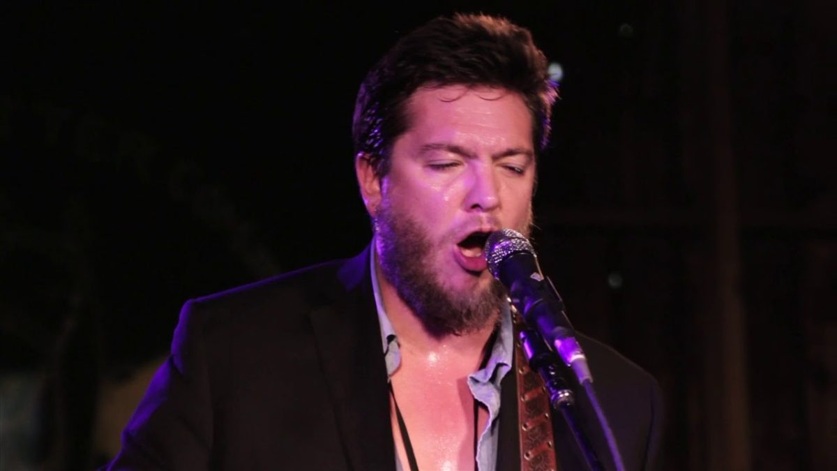 Field Report - Chico The American - 7/4/2012 - Codfish Hollow Barn - Maquoketa, IA