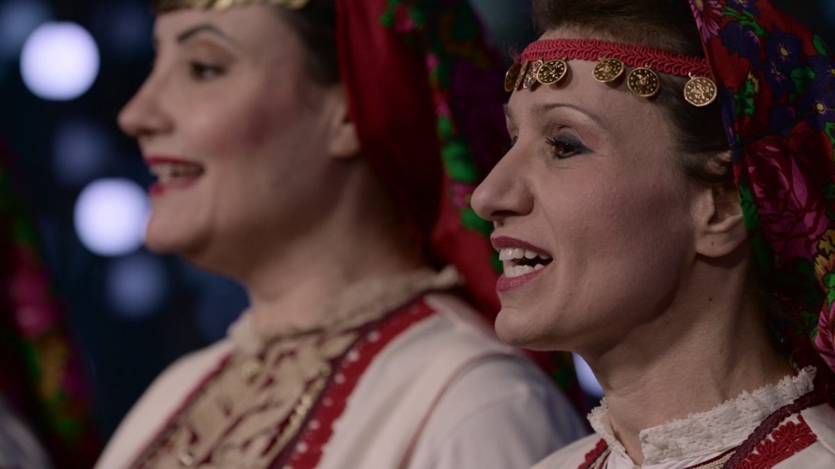 Le Mystere des Voix Bulgares - Ergen Deda (Live on KEXP)