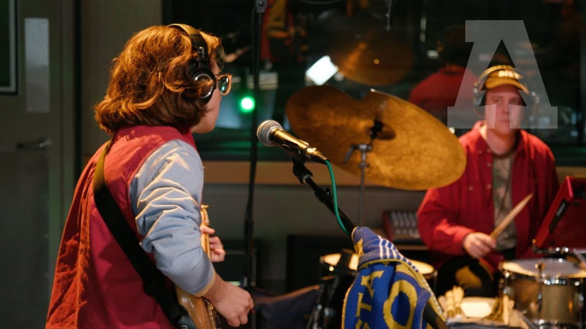 Lomelda - Mostly M.E. | Audiotree Live
