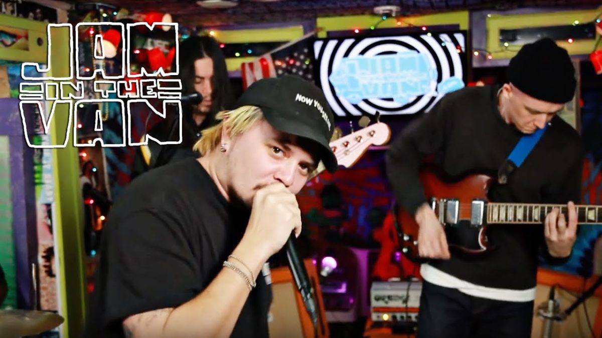 NO PARENTS - "Looking For Lizards" (Live at JITV HQ in Los Angeles, CA 2016) #JAMINTHEVAN