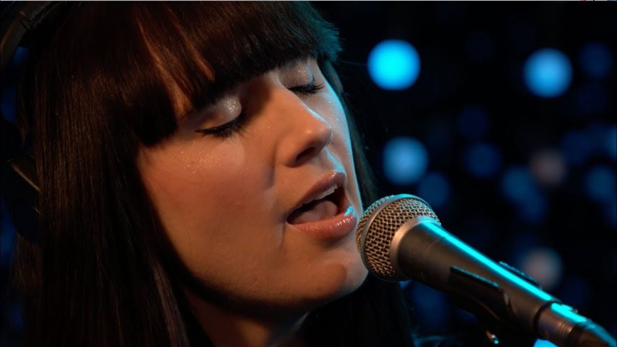 Louise Burns - Like A Dream (Live on KEXP)