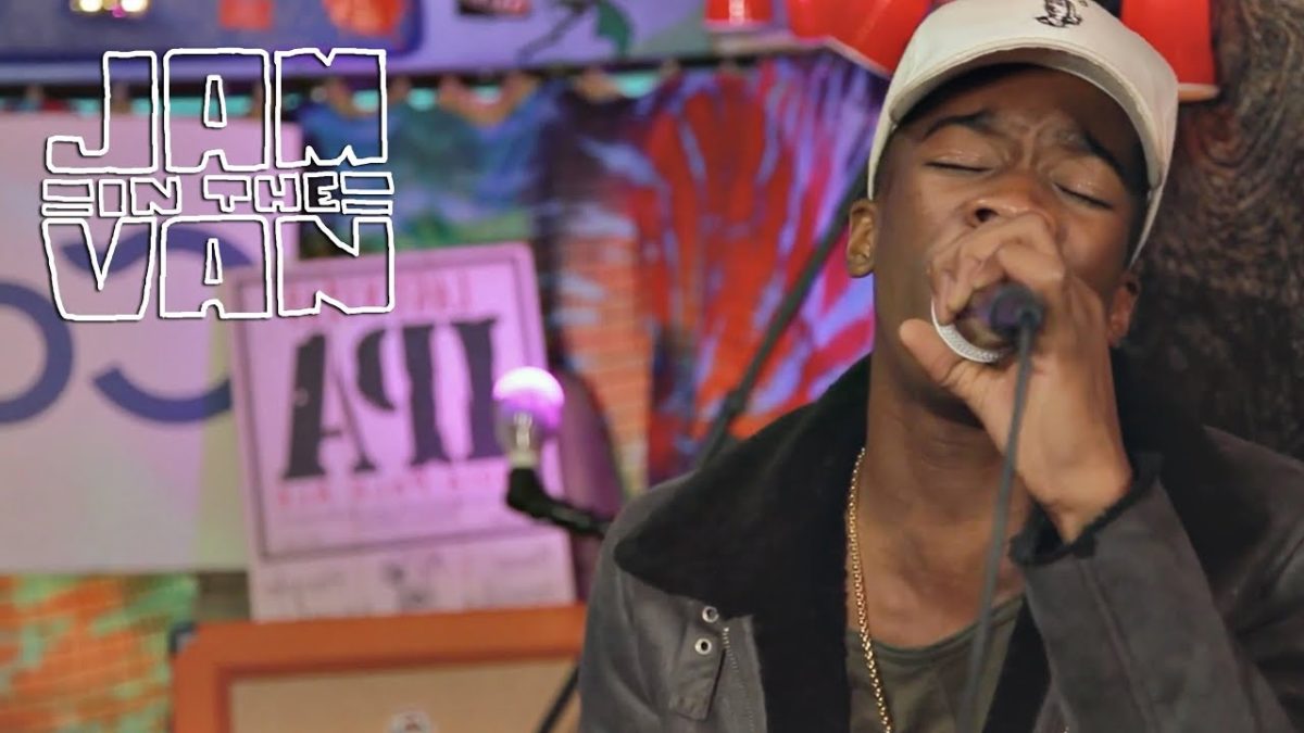 LONDON RICHARDS - "In Love With Fire" (Live from Casper Show Room, Los Angeles 2015 ) #JAMINTHEVAN