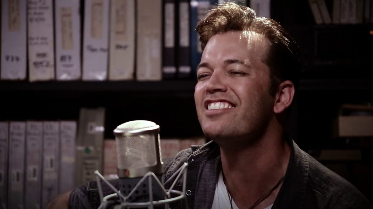 Lucas Hoge - Power of Garth - 8/31/2017 - Paste Studios, New York, NY