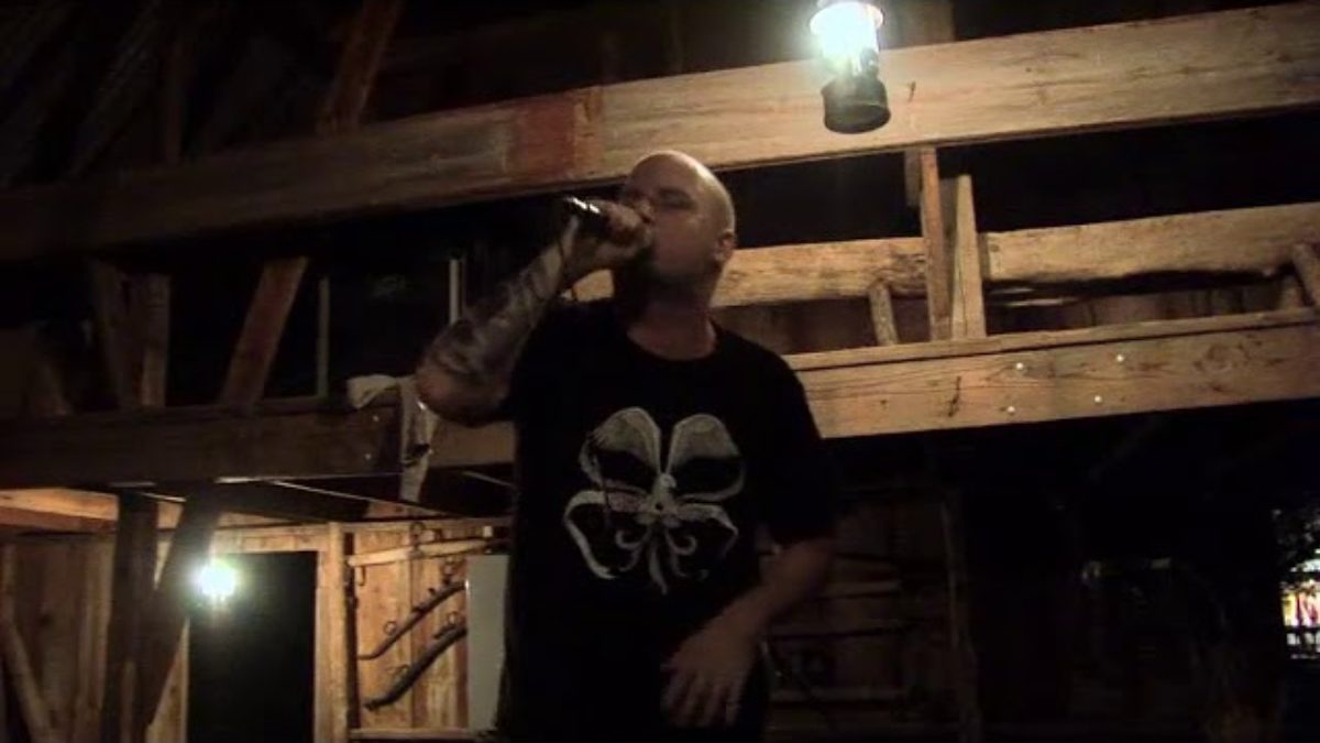 Mac Lethal - Heart of a Pig - 7/29/2009 - Riverhouse Barn - Coon Rapids, IA