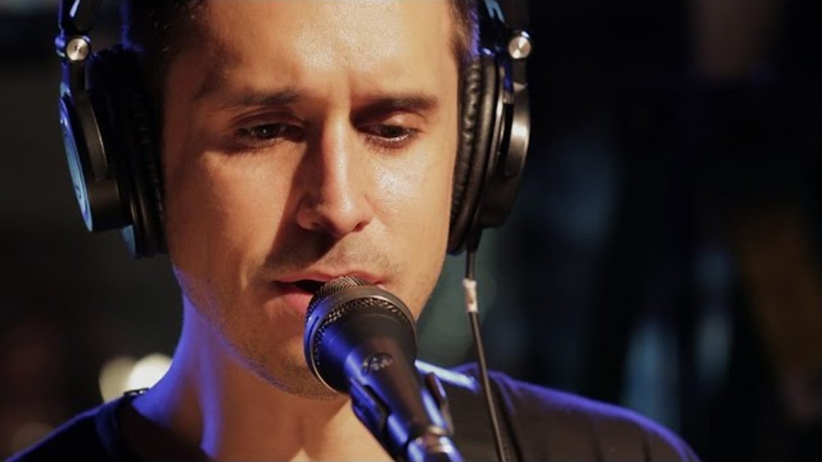 Matthew Santos on Audiotree Live (Full Session)