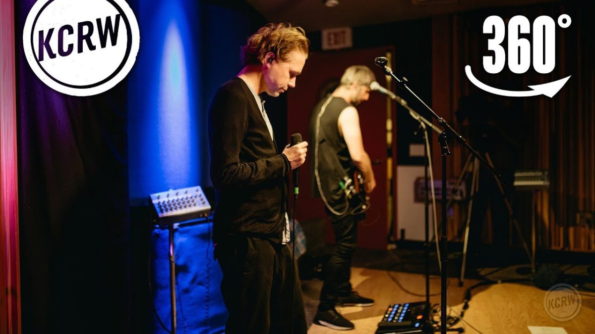 Mew "Twist Quest" in KCRW 360