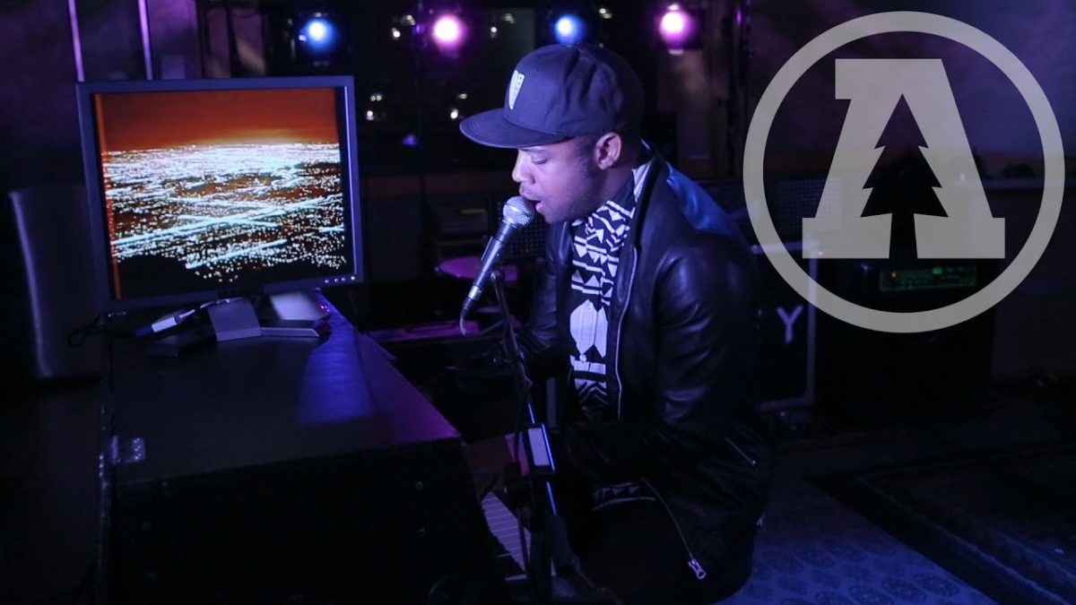Mobley - Hound the World - Audiotree Live (2 of 6)
