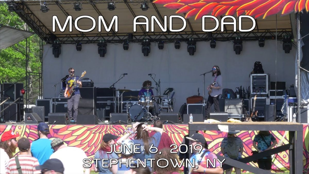 Mom And Dad: 2019-06-06 - Gardner's Farm; Stephentown, NY (Complete Show) [4K]