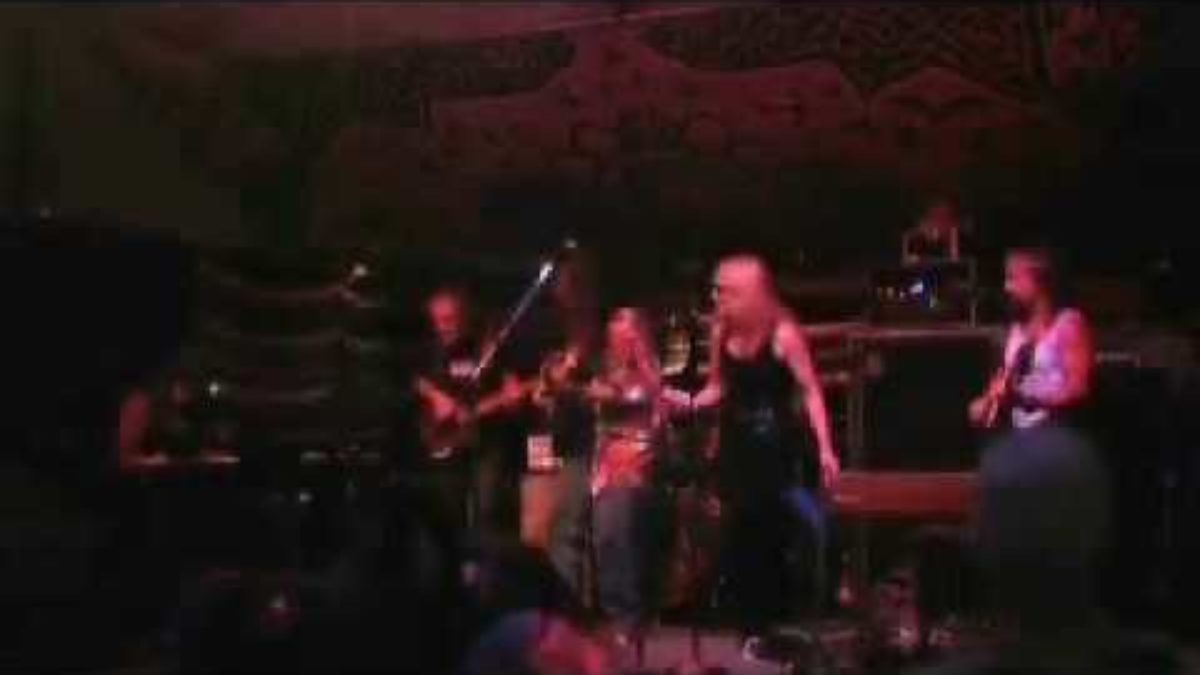 MOONALICE 09-13-08 "KICK IT OPEN" SET#2