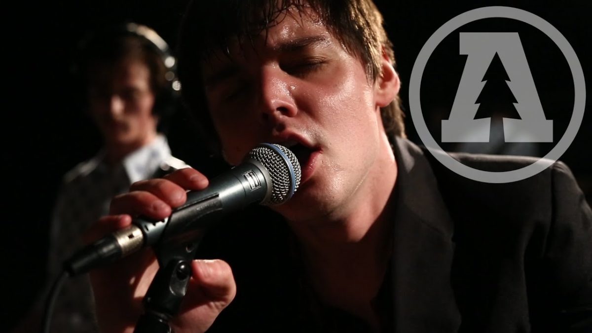 Muuy Biien - Dead Weight - Audiotree Live (2 of 7)
