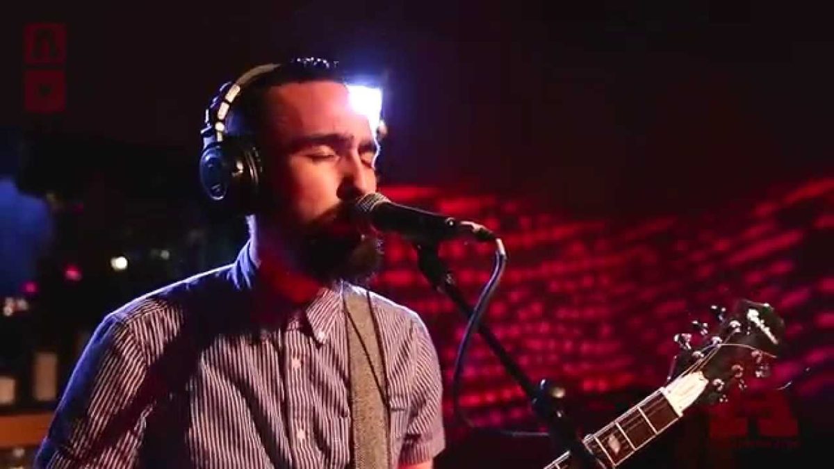 Naive Thieves - Wake Up Now / Hawaii (I Don't Want to Go) - Audiotree Live