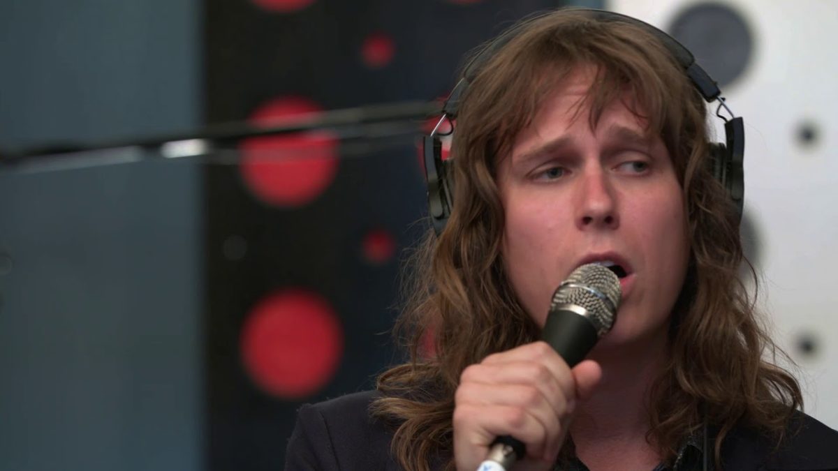 Napster Vertigo - Tragic Future Film Star (Live on KEXP)
